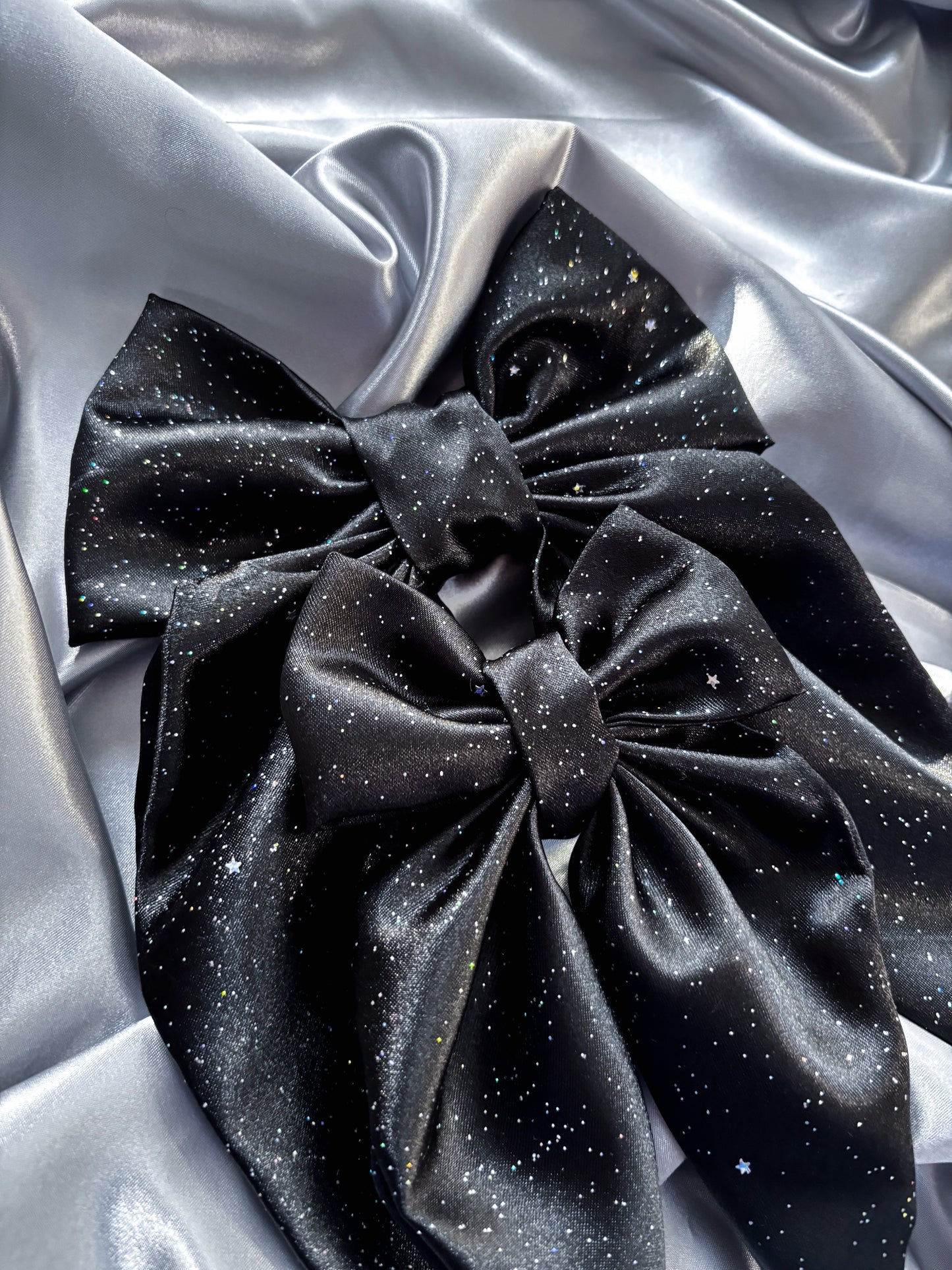 Black Glitter Satin Hair Bow (MEDIUM)