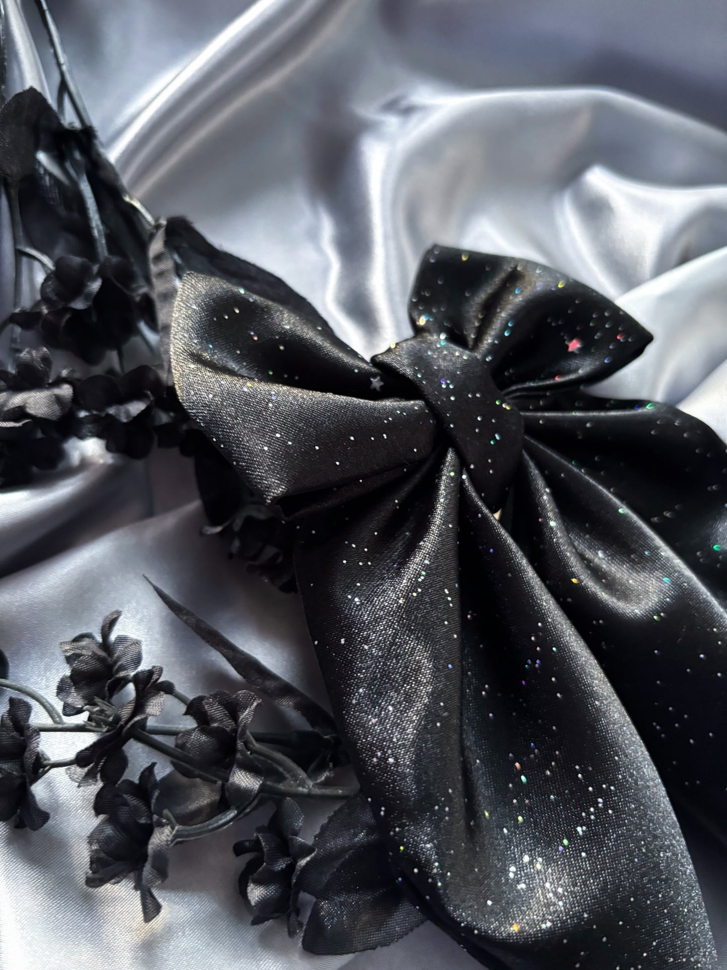 Black Glitter Satin Hair Bow (MEDIUM)