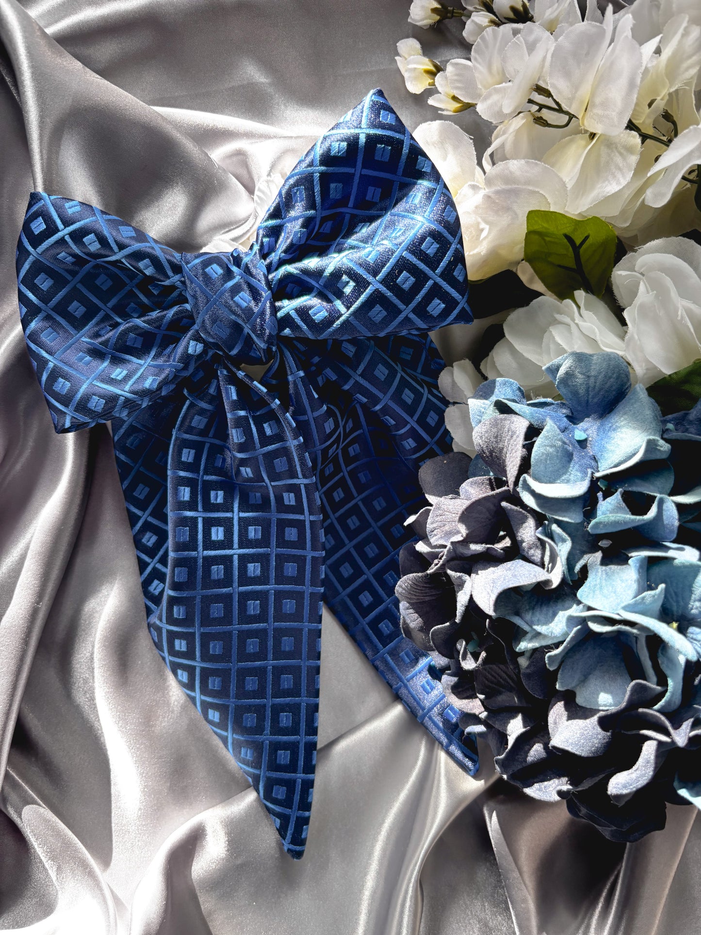 Carolina Diamonds Hair Bow LARGE