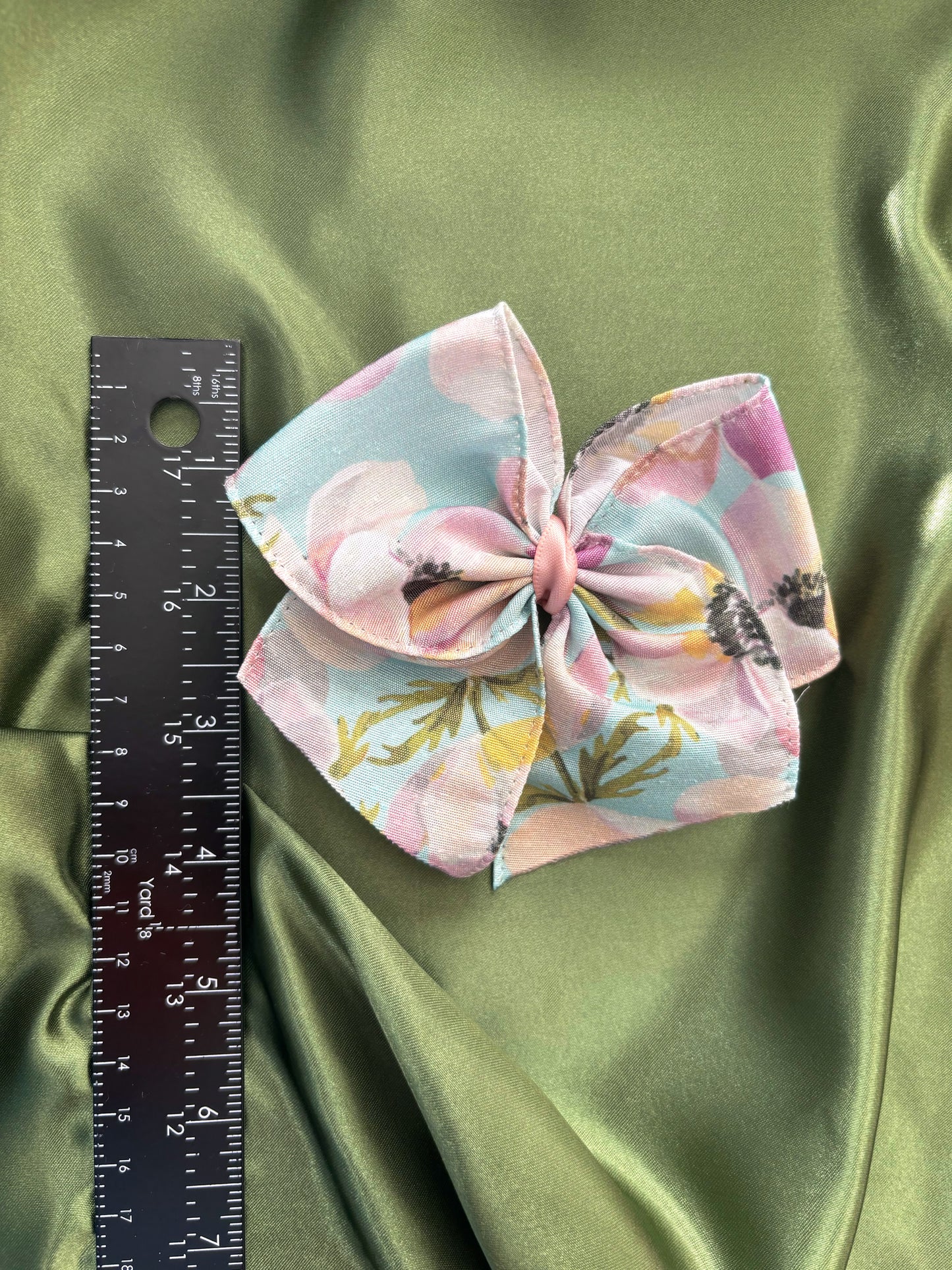 Flowering Dogwood Bow SMALL