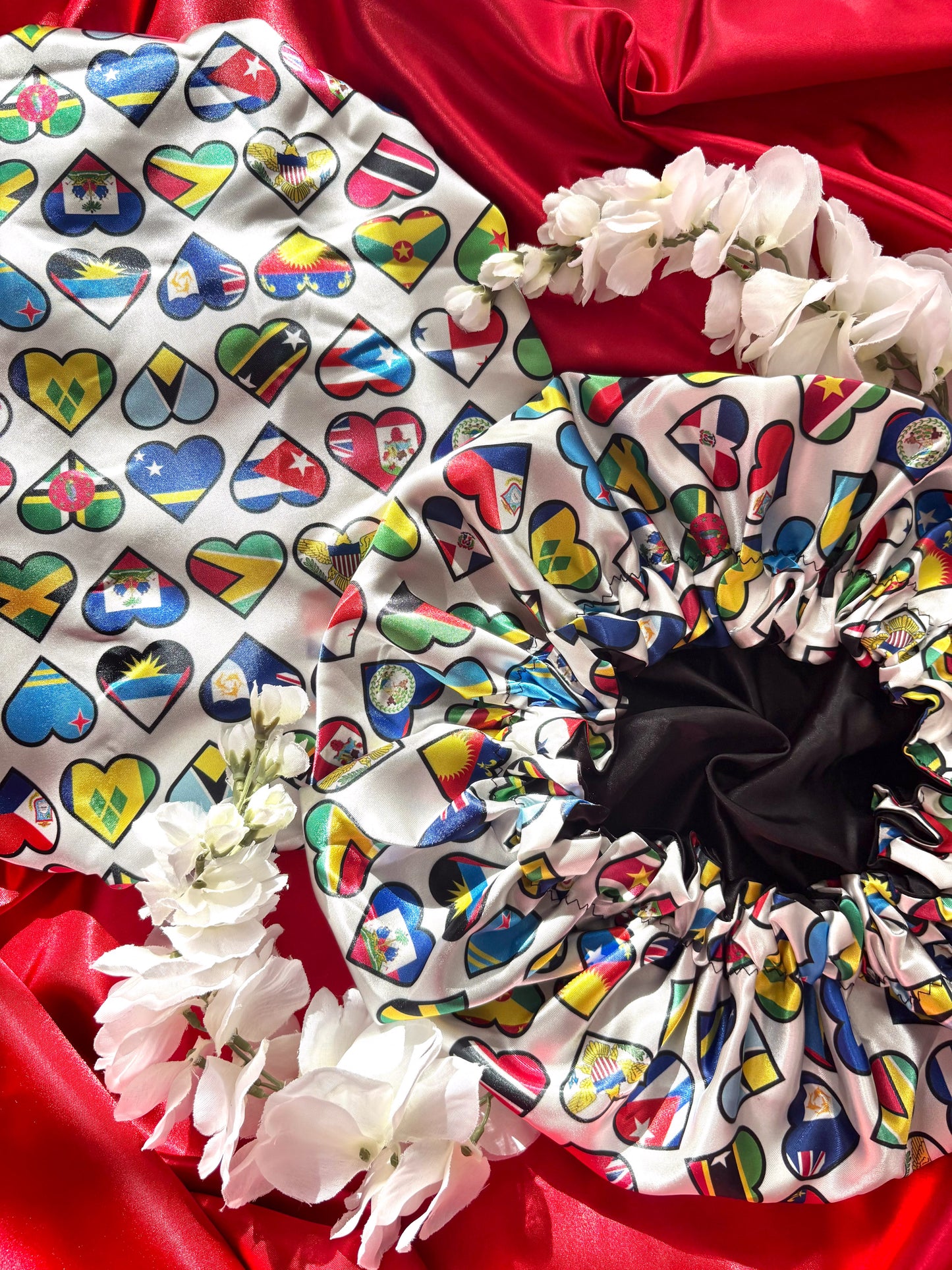 Famalay (Caribbean Flags) Bonnet