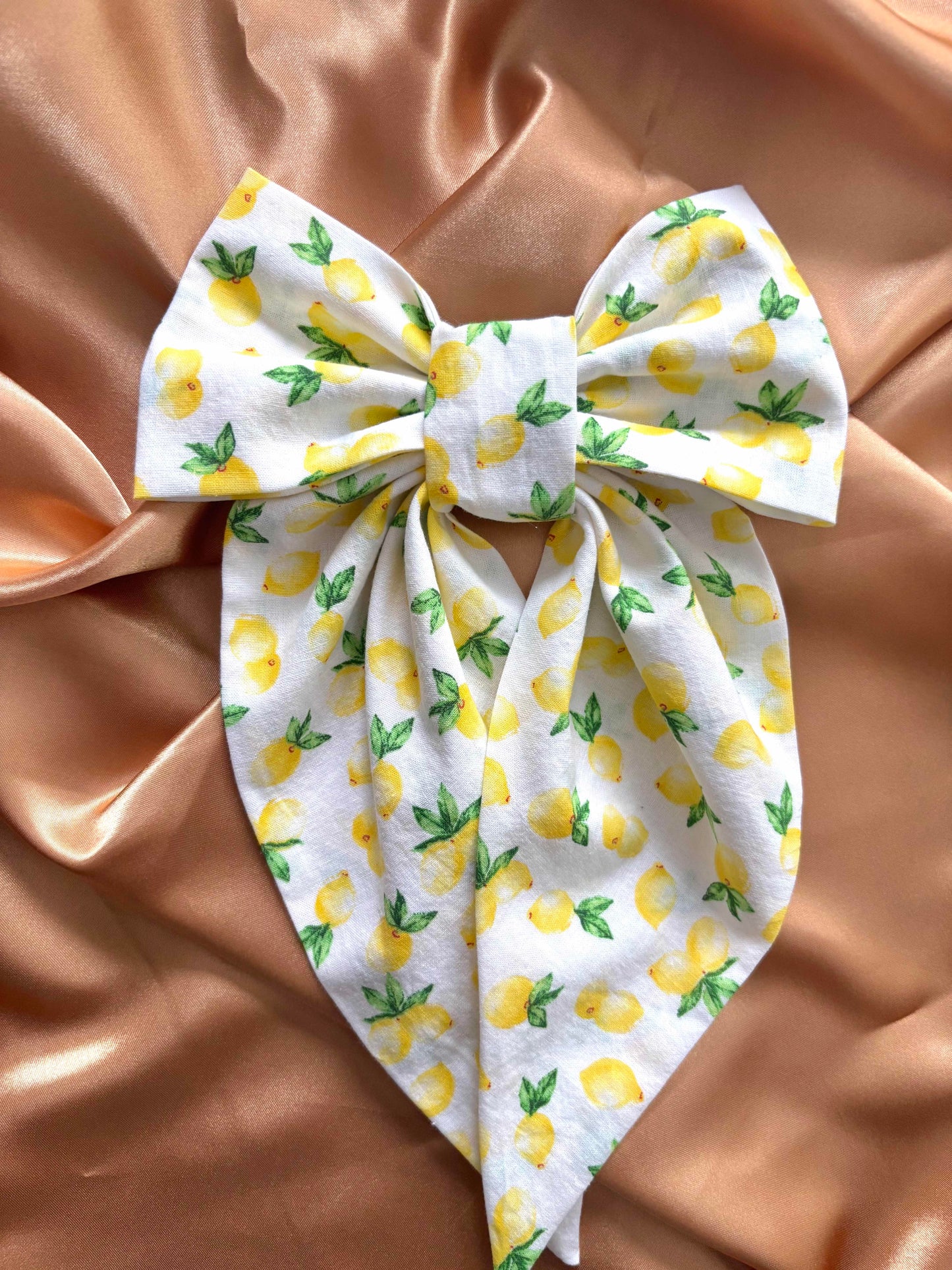 Fresh Squeezed Large Hair Bow