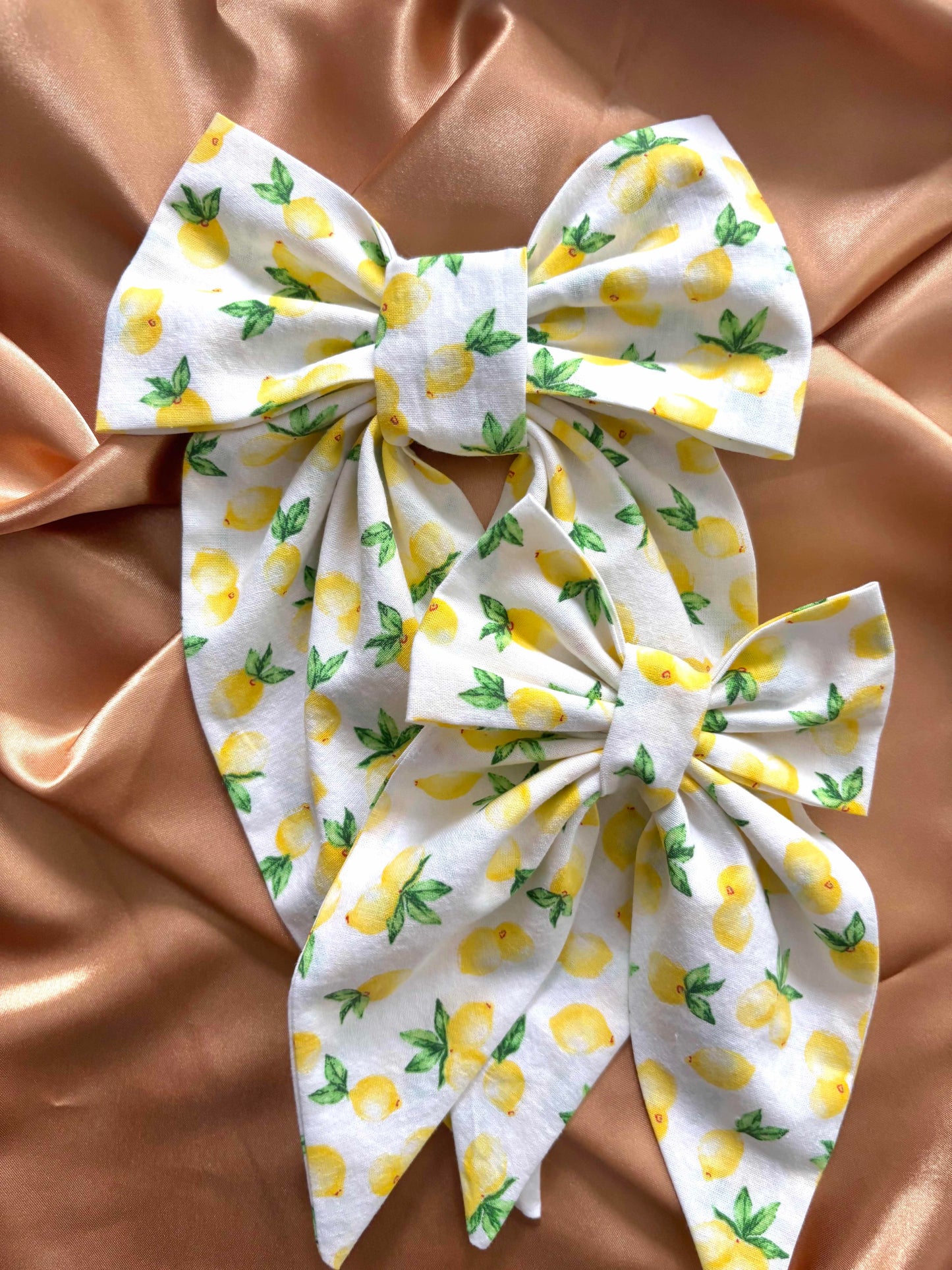 Fresh Squeezed Large Hair Bow