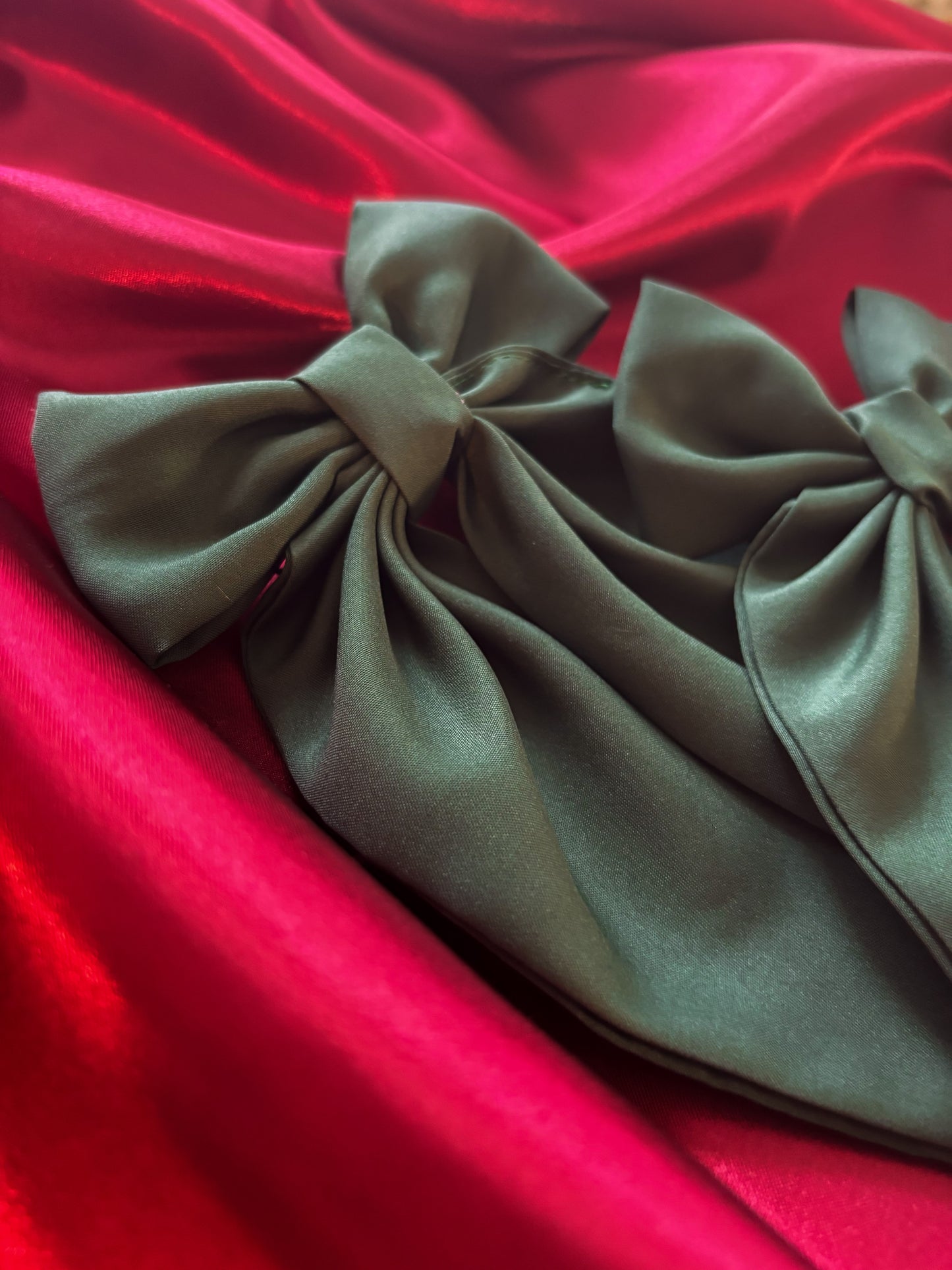Green Chiffon Hair Bow (MEDIUM)
