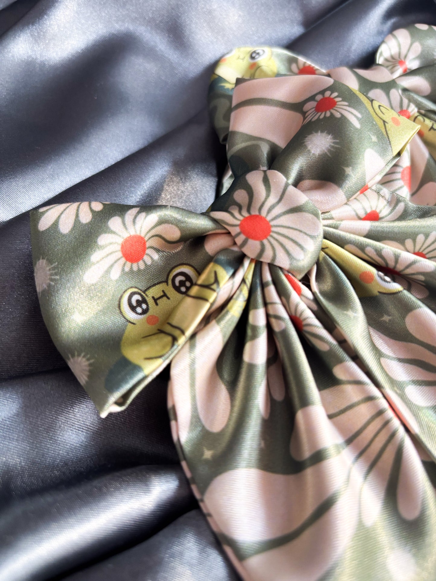 Hoppy to Be Here Medium Satin Hair Bow