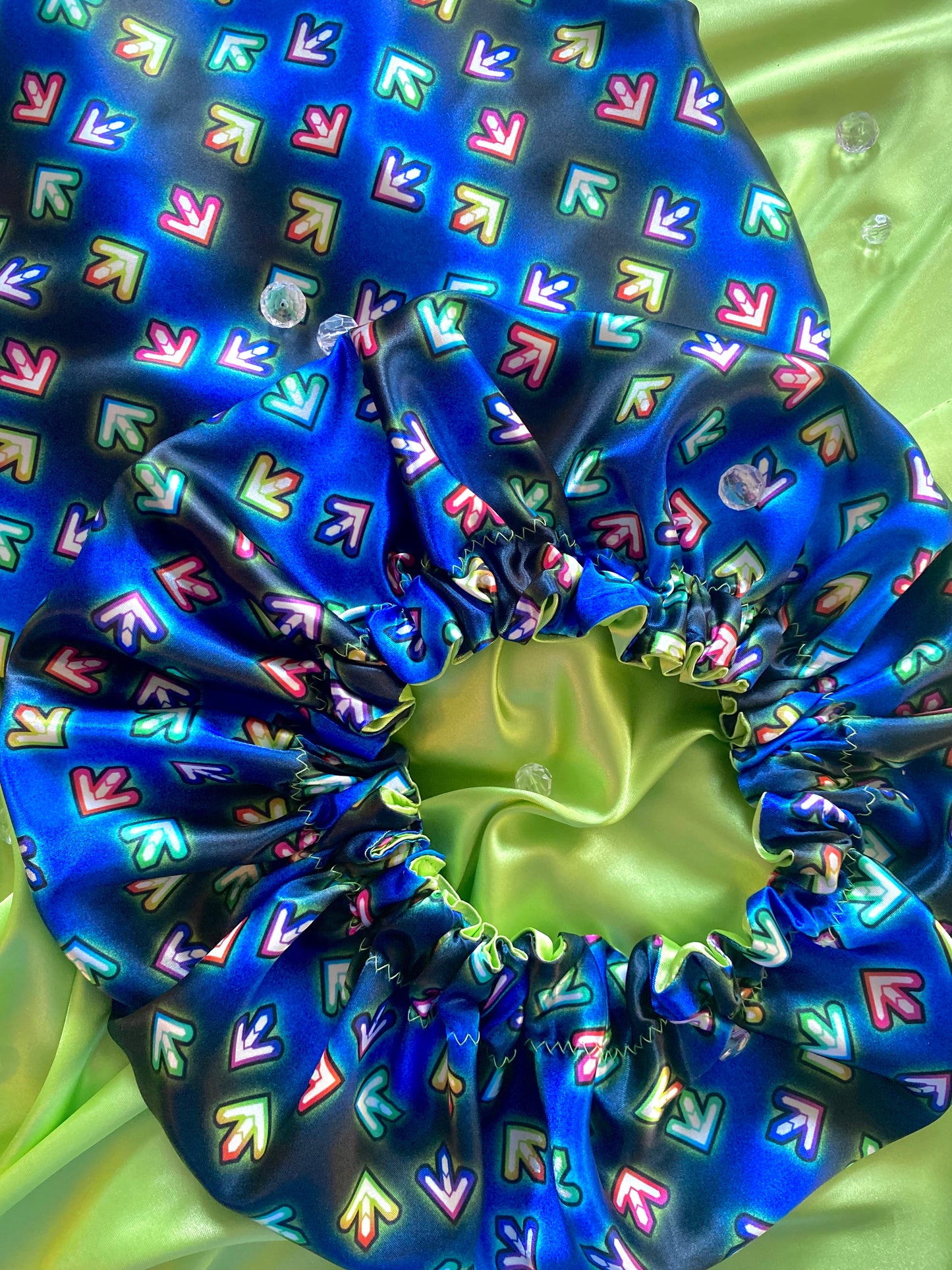 One Two Step Satin Bonnet