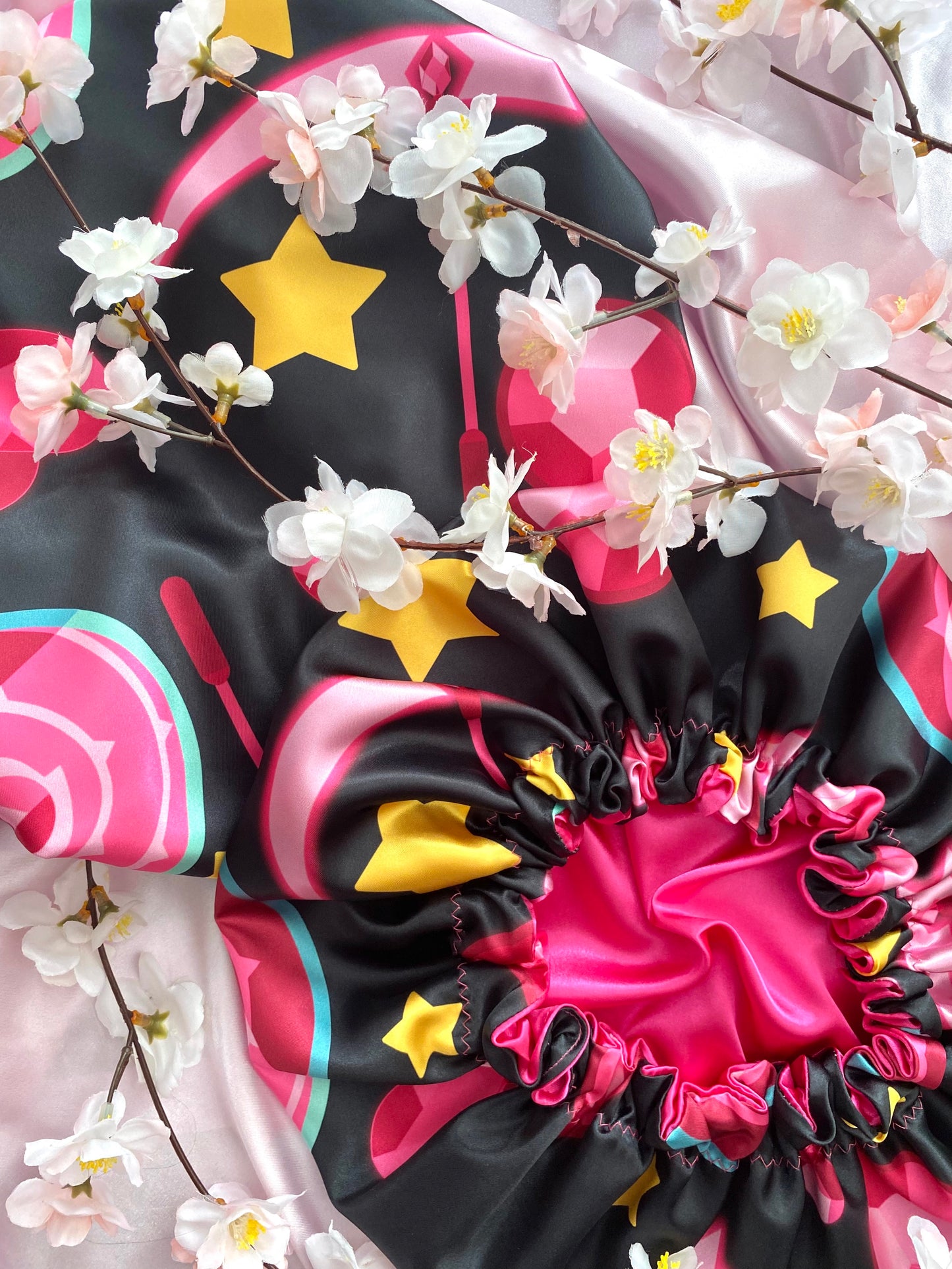 We Da Gems Satin Bonnet