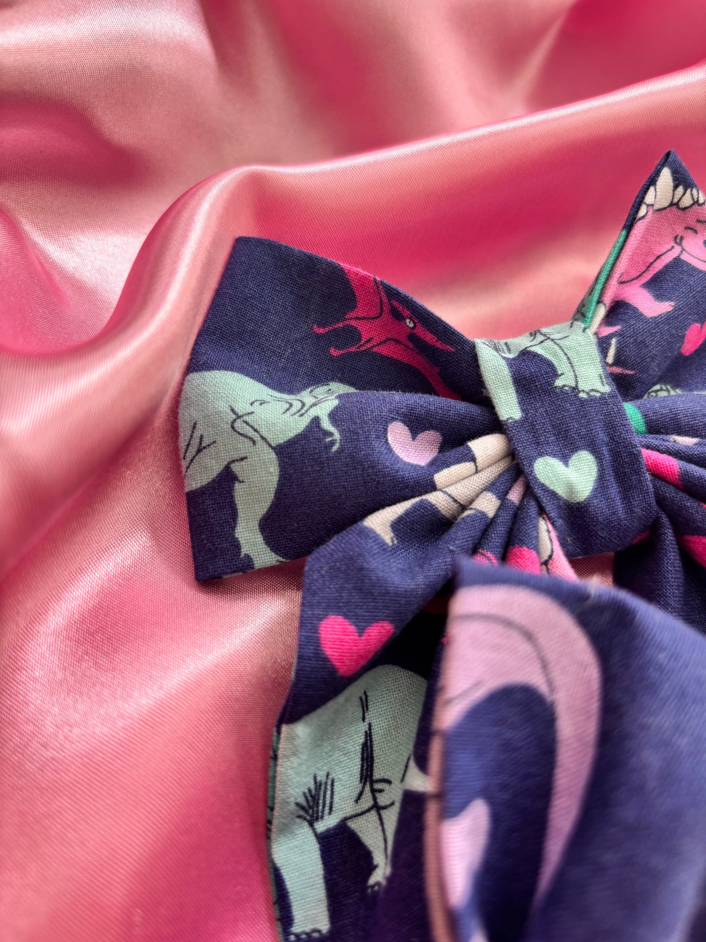 Rawr Means I Love You In Dinosaur Cotton Hair Bow (Medium)