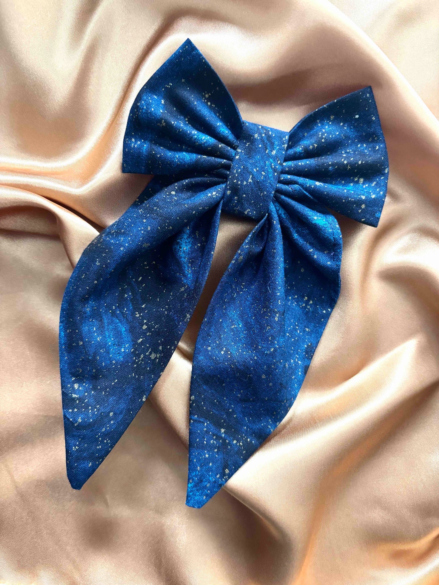 Stars Guide You Home Medium Hair Bow
