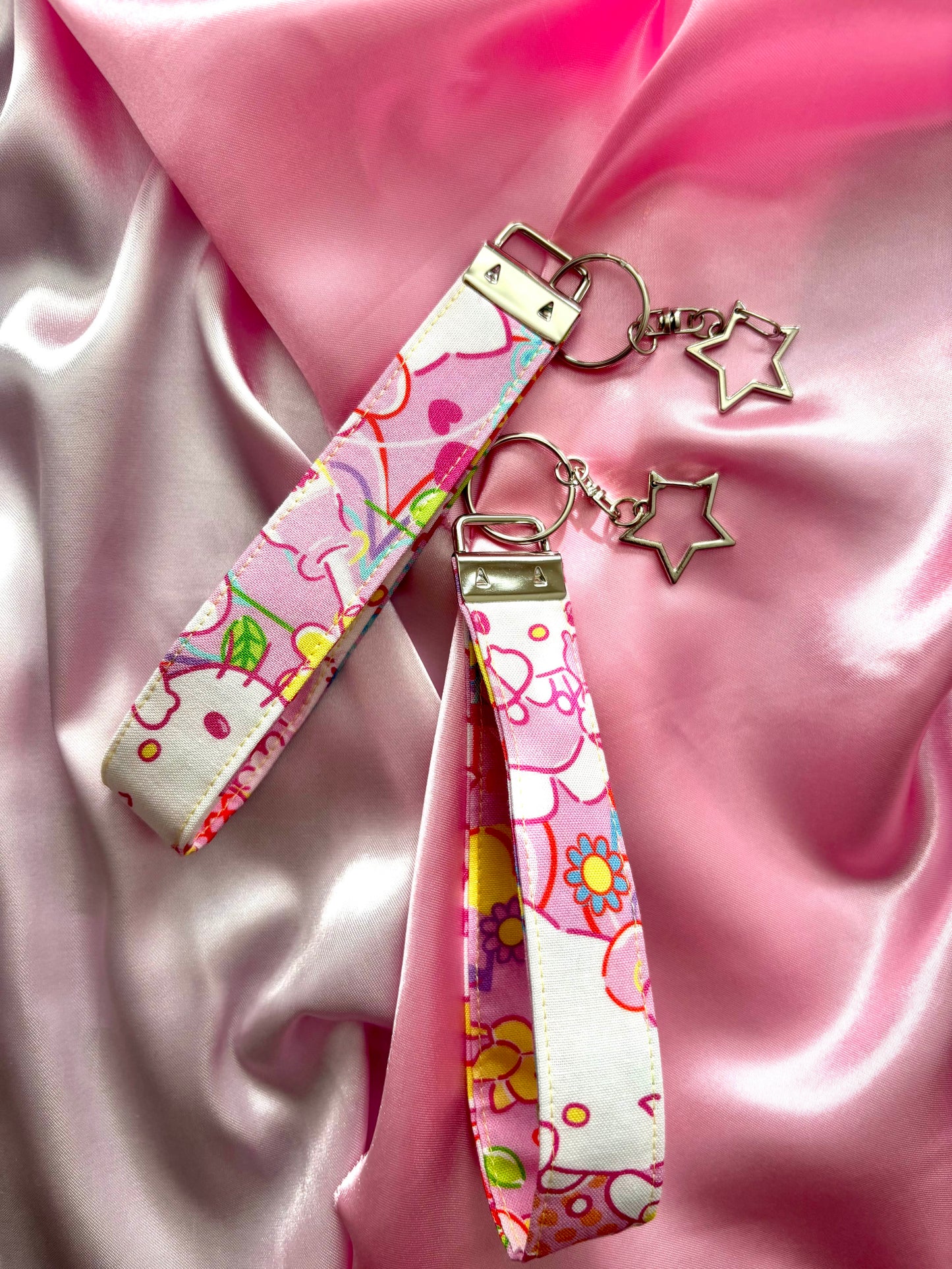Hello Summer Fabric Wristlet Keychain