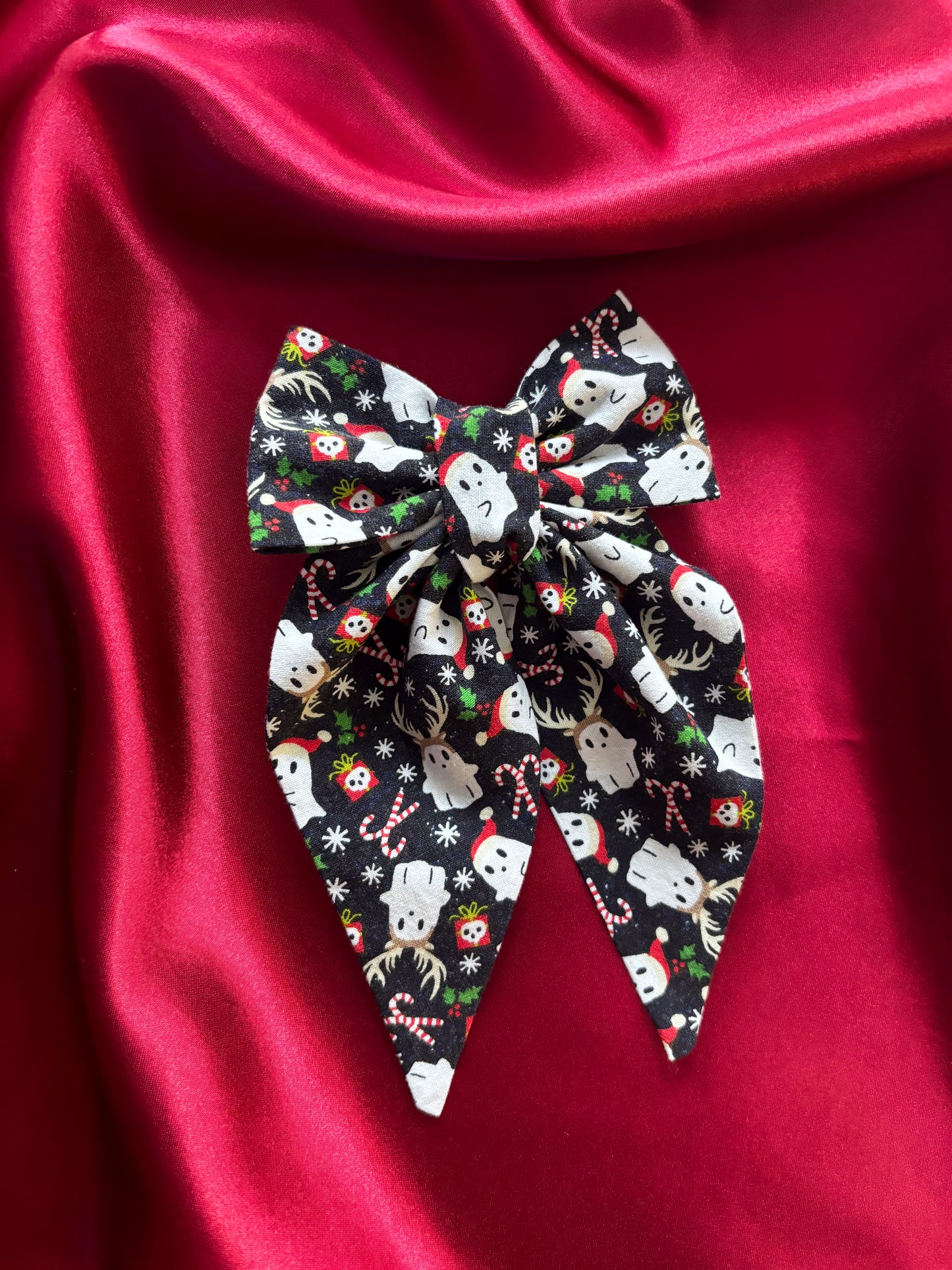 Holiday Spirits Hair Bow (MEDIUM)