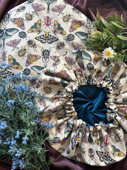 Totally Buggin' Satin Bonnet