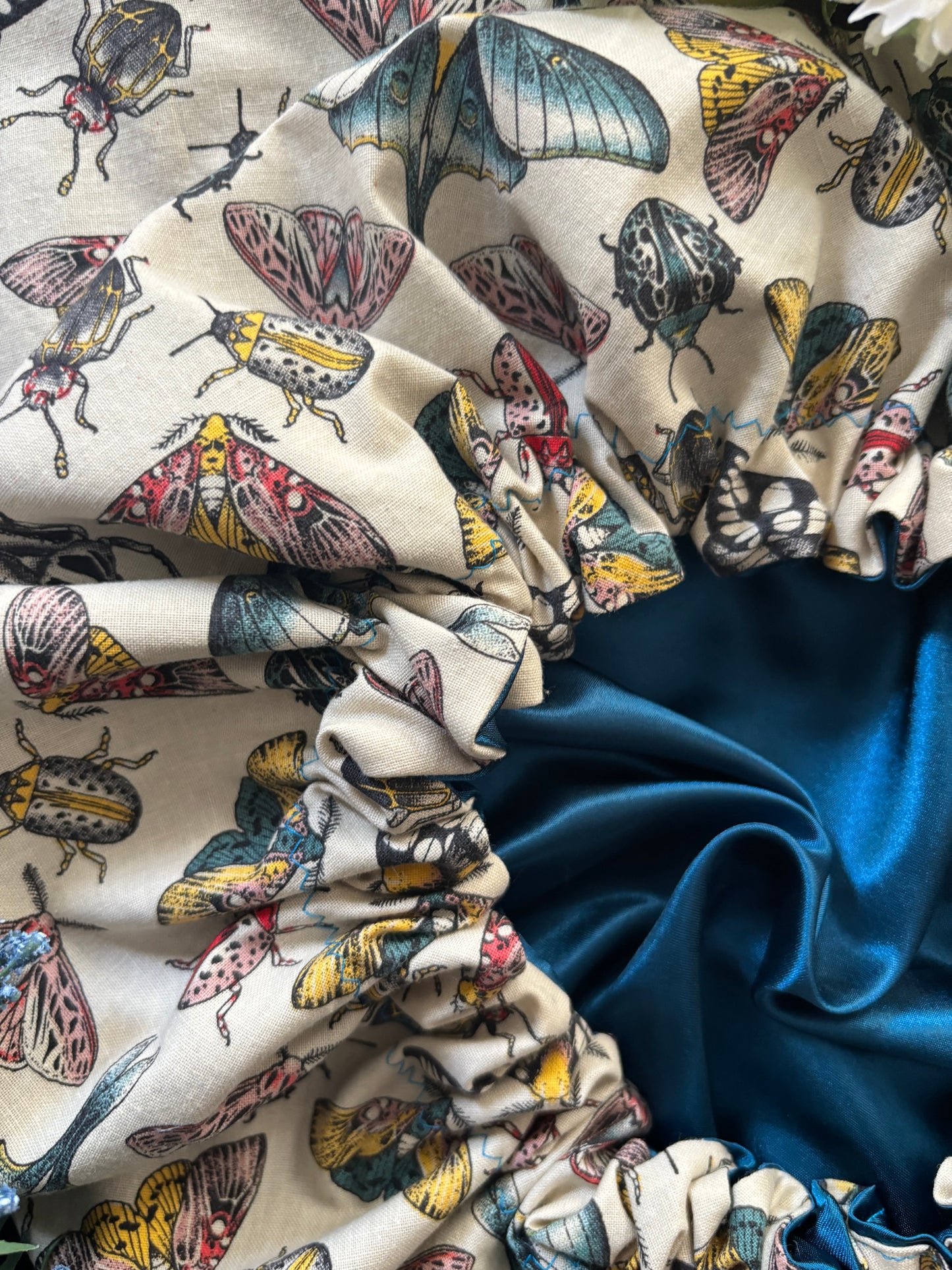 Totally Buggin' Satin Bonnet