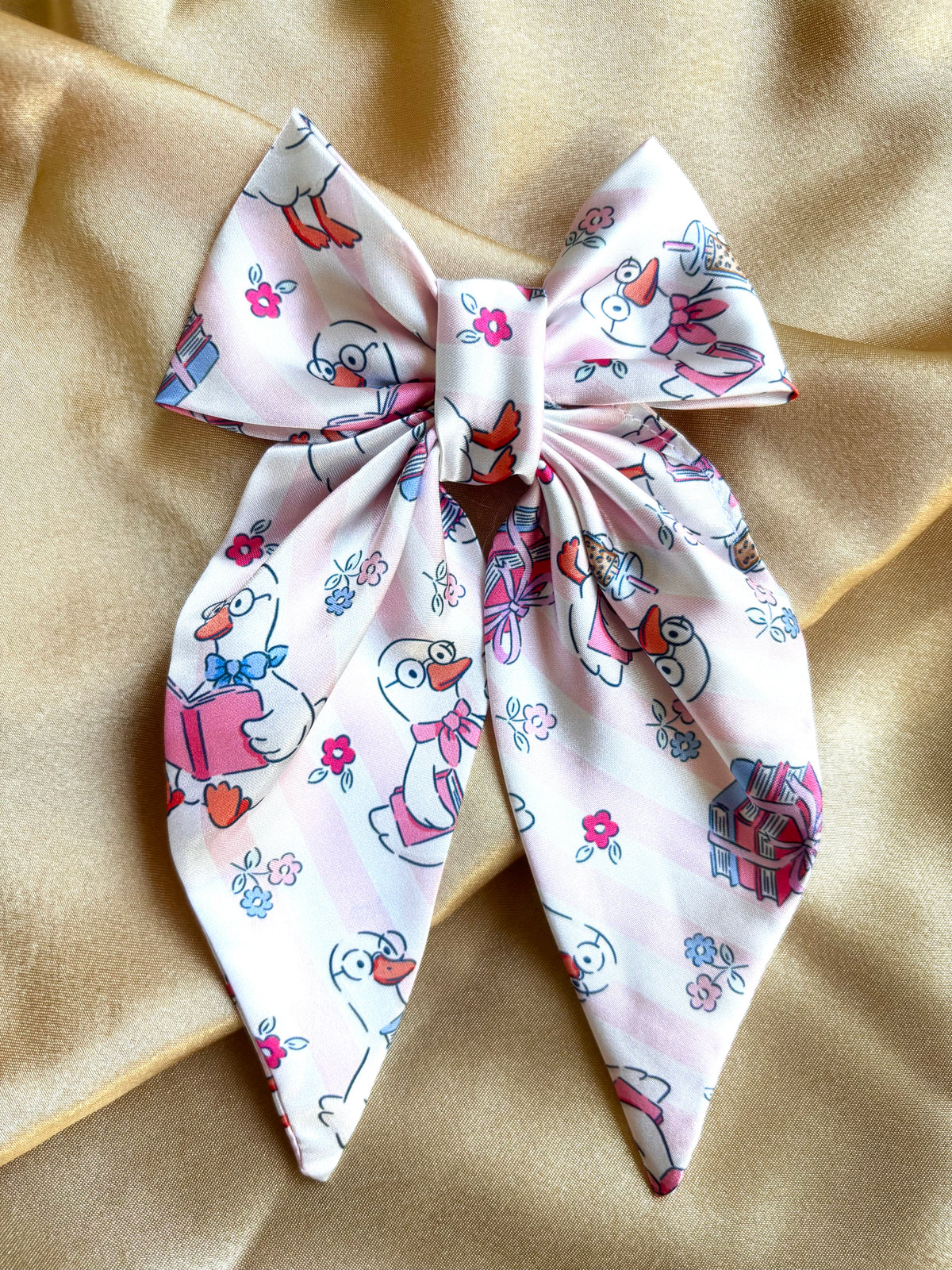 Silly Goose Book Club Hair Bow